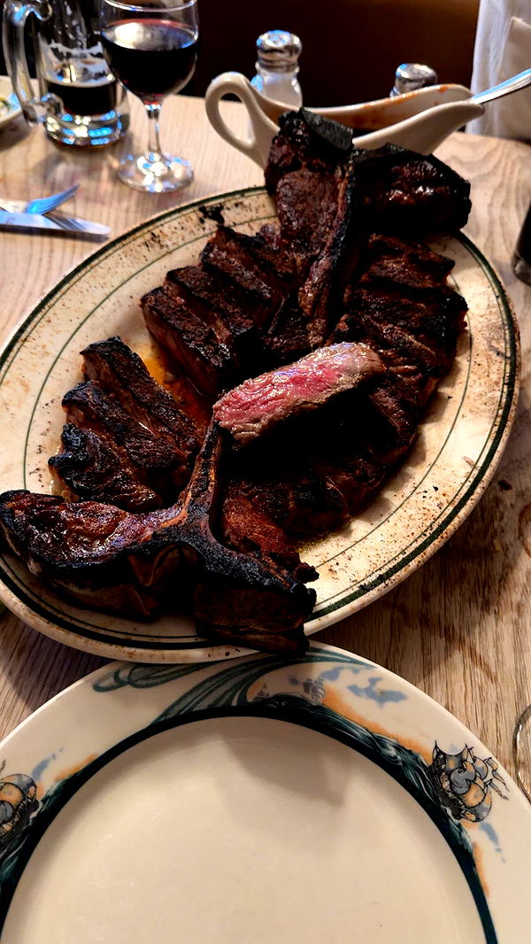 kaitlyn_krems image ~ Altpins