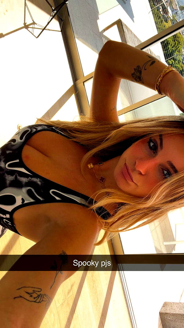 kaitlyn_krems image ~ Altpins