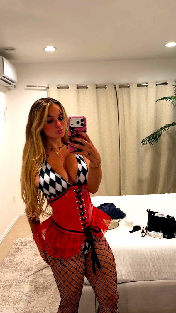 kaitlyn_krems image ~ Altpins