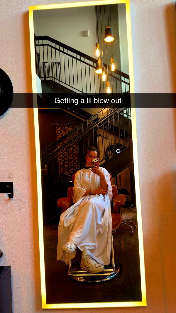 kaitlyn_krems image ~ Altpins