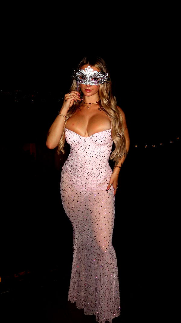 kaitlyn_krems image ~ Altpins