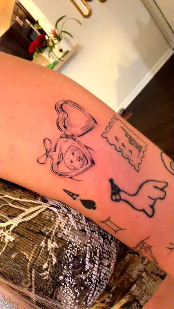 kaitlyn_krems image ~ Altpins