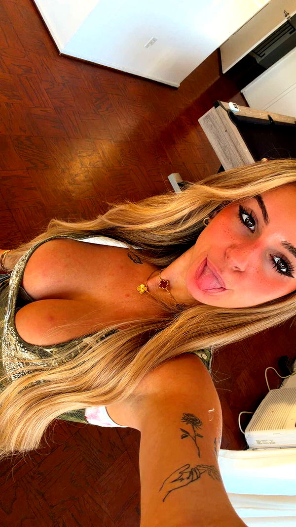 kaitlyn_krems image ~ Altpins