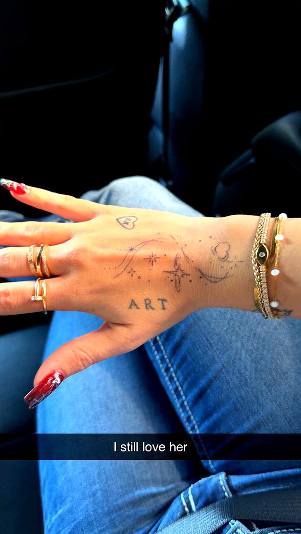 kaitlyn_krems image ~ Altpins