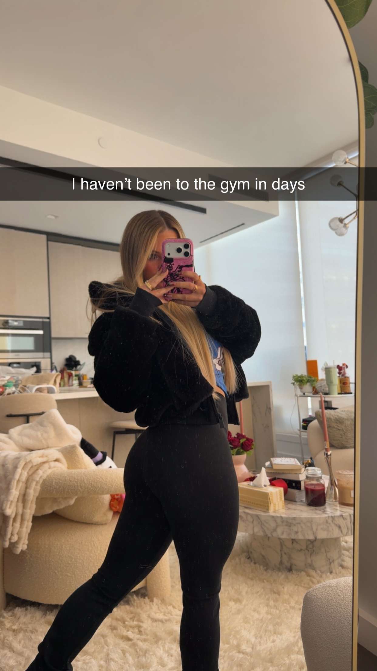 kaitlyn_krems snapchat image archive image