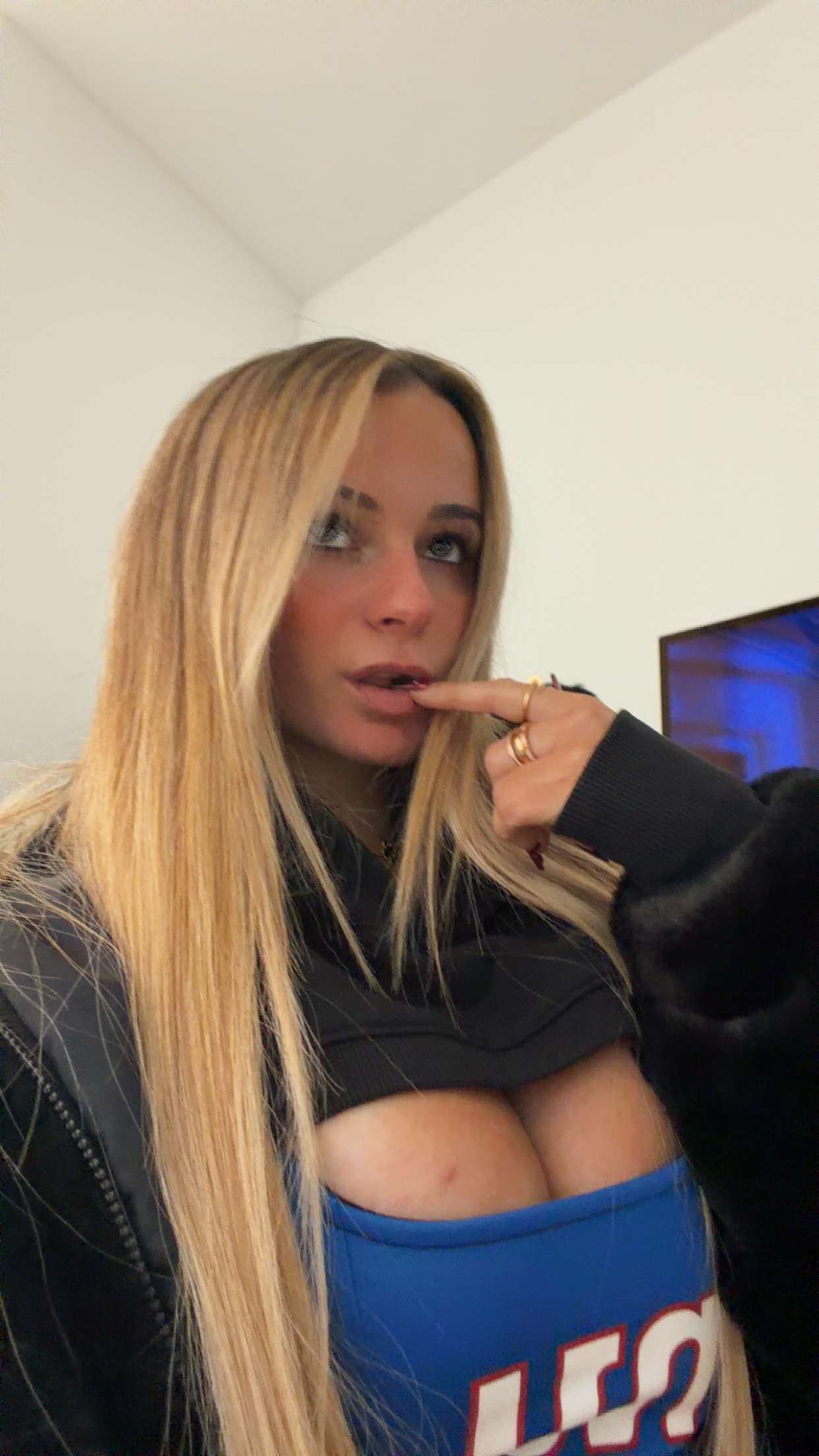 kaitlyn_krems snapchat image archive image