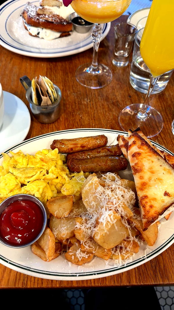 kaitlyn_krems image ~ Altpins