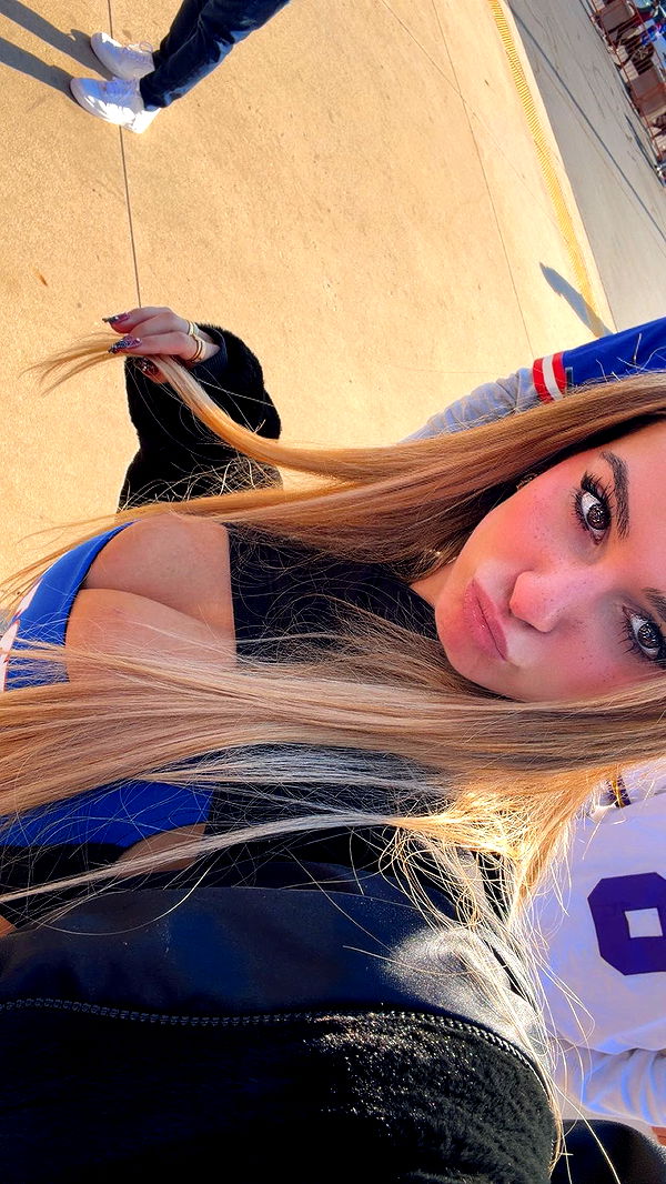 kaitlyn_krems image ~ Altpins