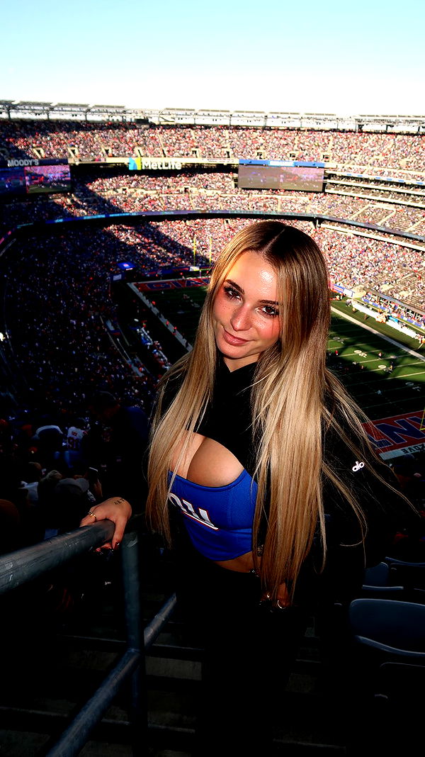 kaitlyn_krems image ~ Altpins