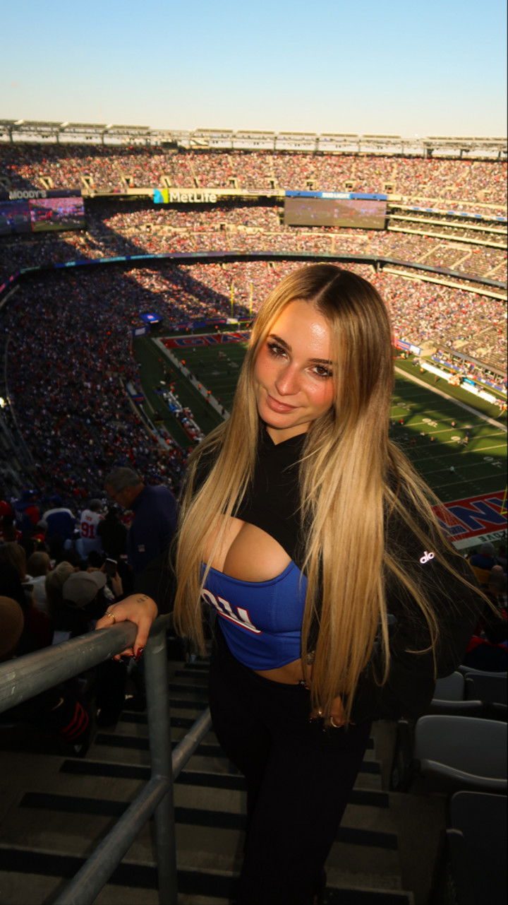 kaitlyn_krems snapchat image archive image