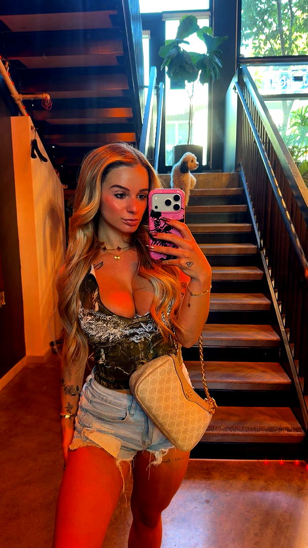 kaitlyn_krems image ~ Altpins