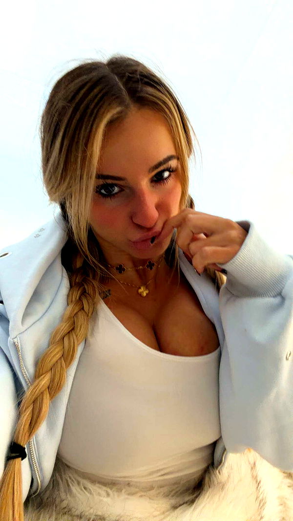 kaitlyn_krems image ~ Altpins