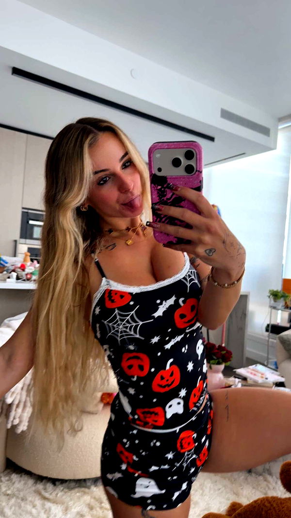 kaitlyn_krems image ~ Altpins