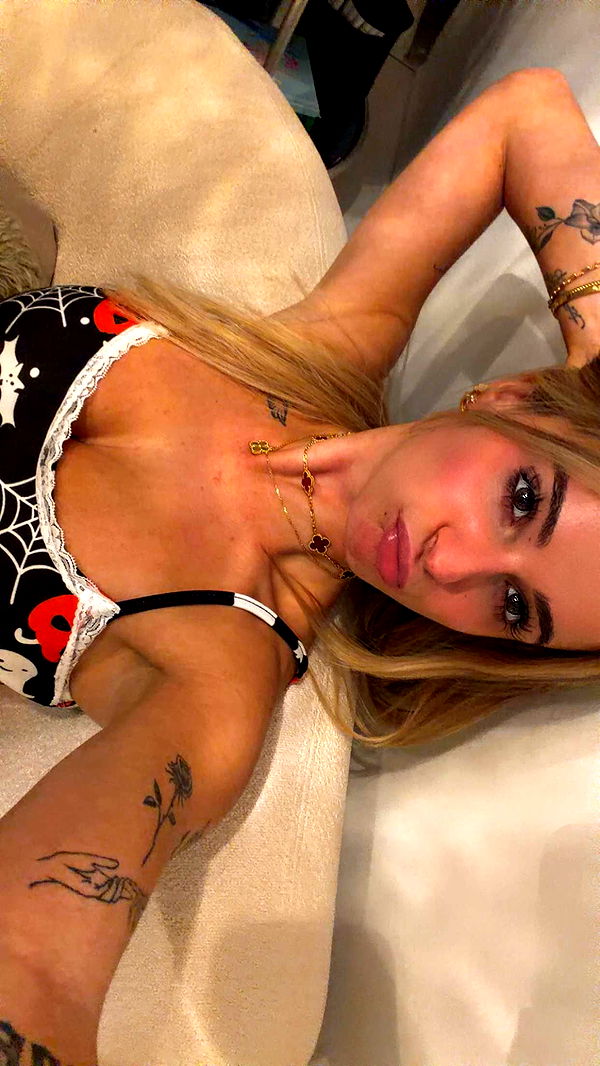 kaitlyn_krems image ~ Altpins