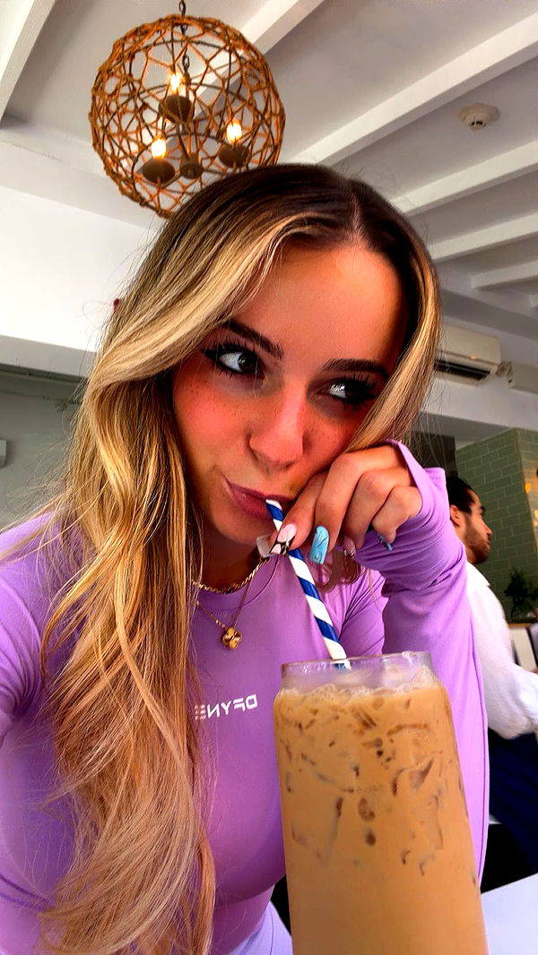 kaitlyn_krems image ~ Altpins