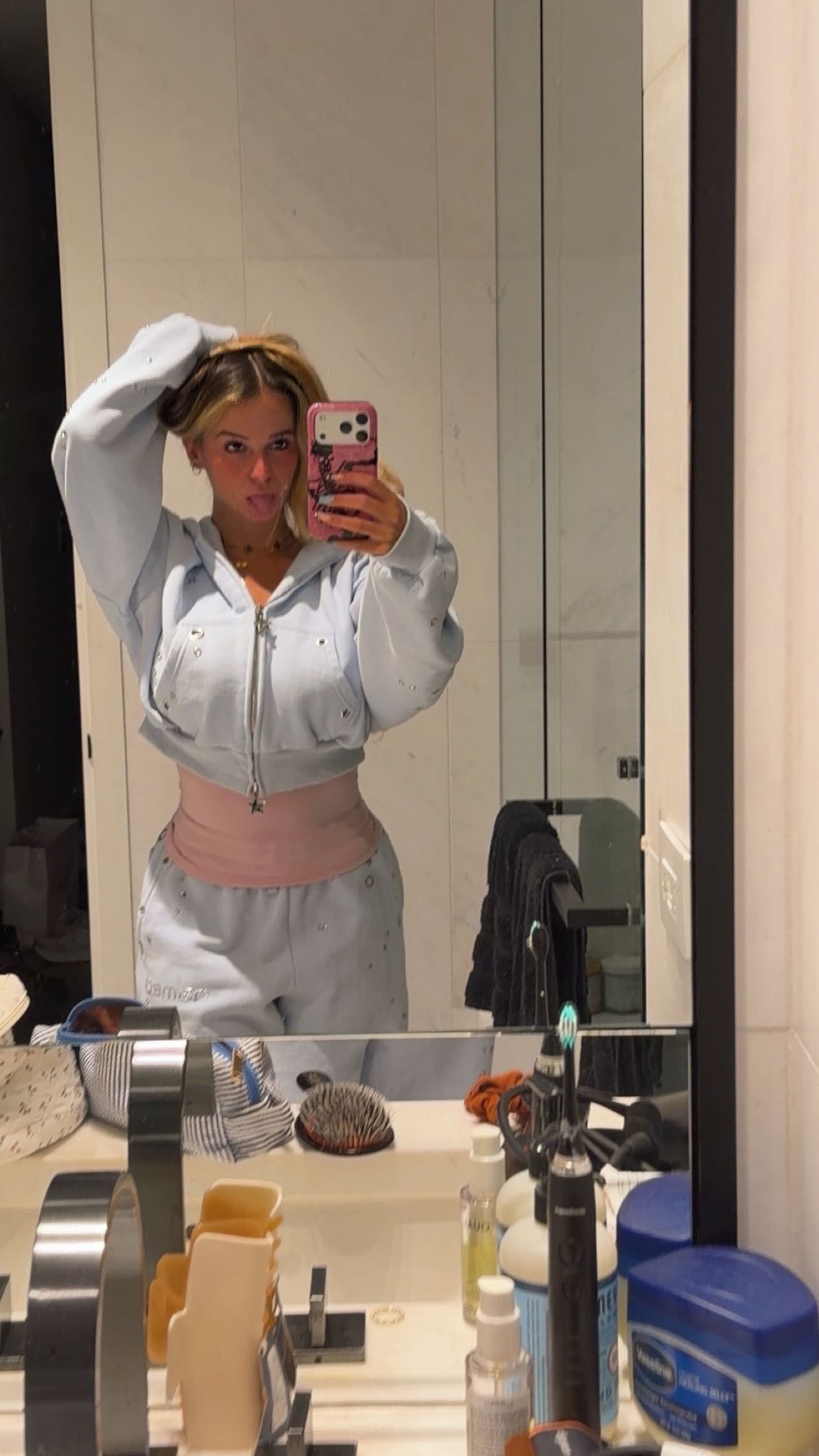 kaitlyn_krems snapchat image archive image