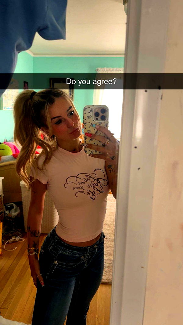 kaitlyn_krems image ~ Altpins