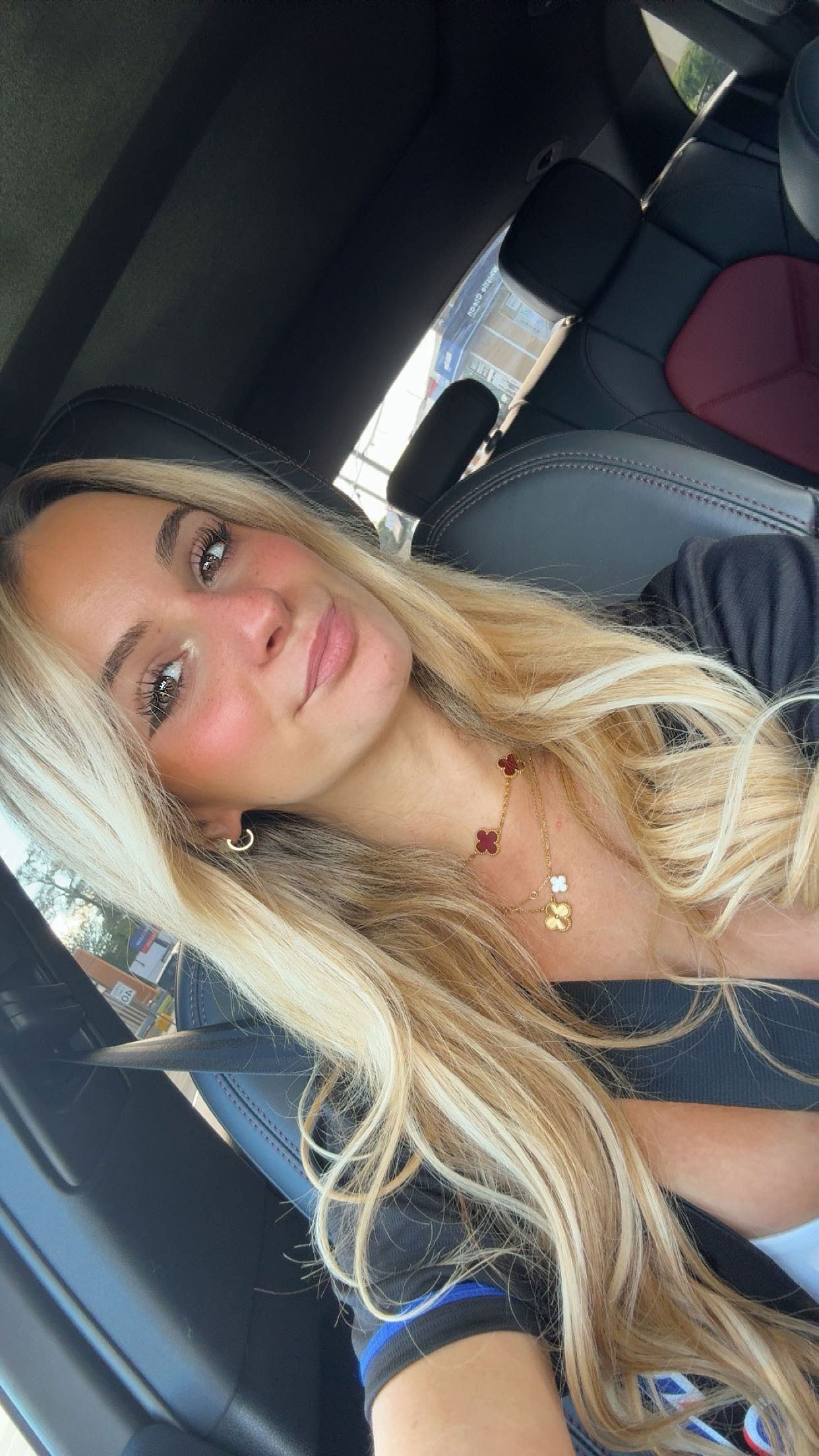 kaitlyn_krems snapchat image archive image