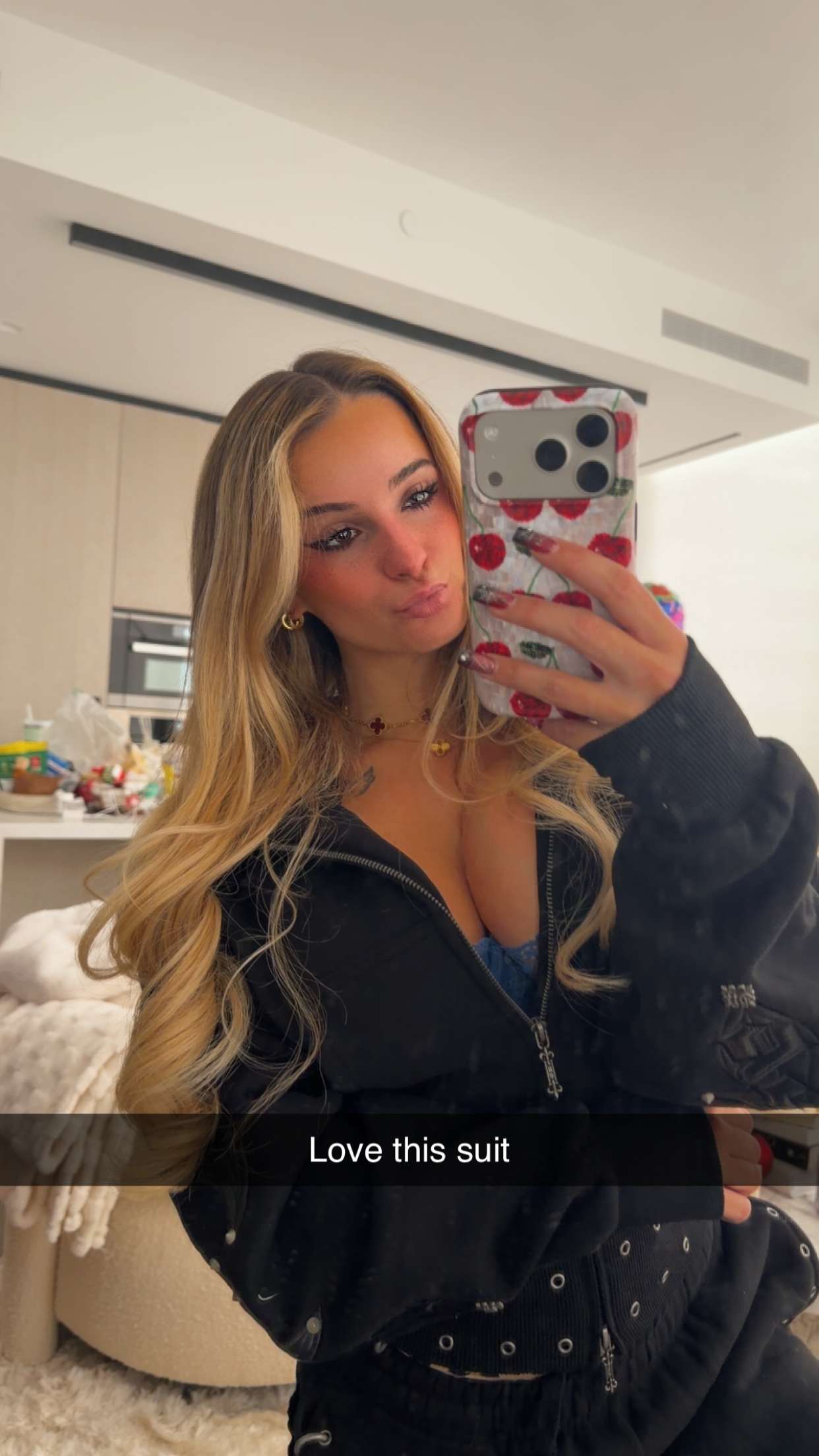 kaitlyn_krems snapchat image archive image