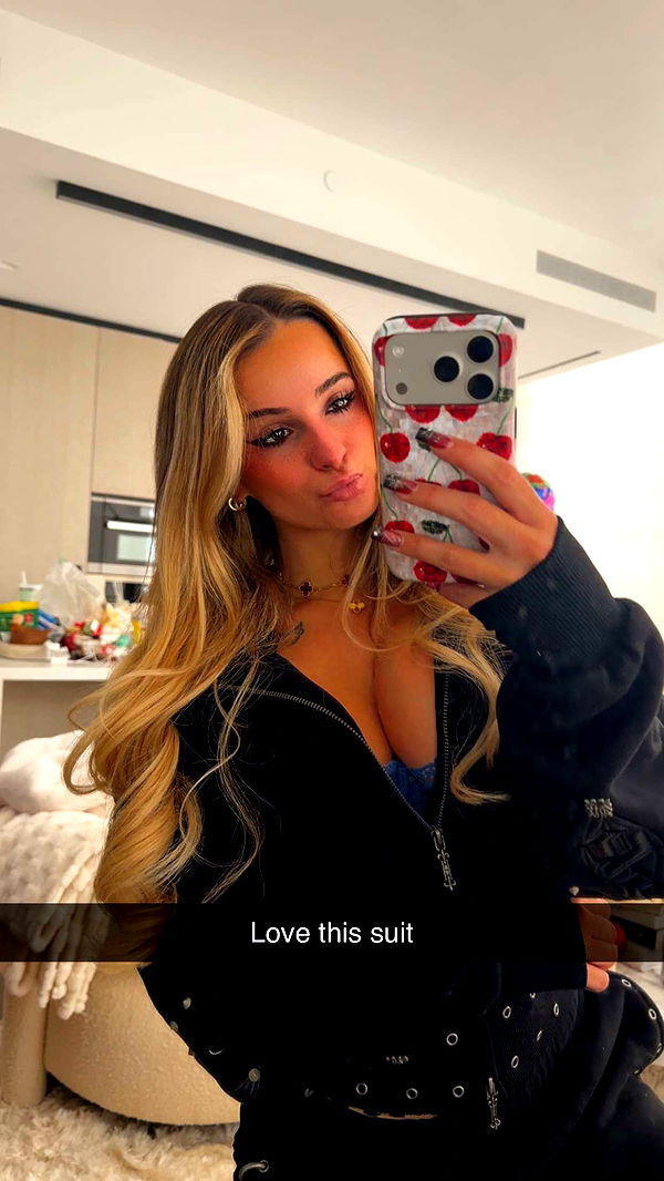 kaitlyn_krems image ~ Altpins