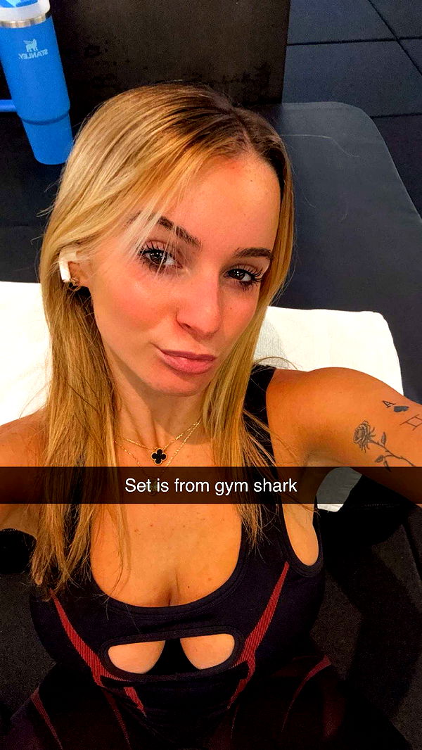 kaitlyn_krems image ~ Altpins