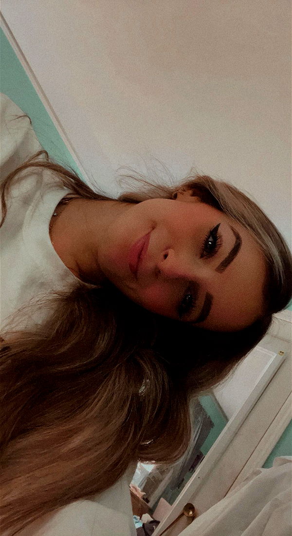 kaitlyn_krems image ~ Altpins