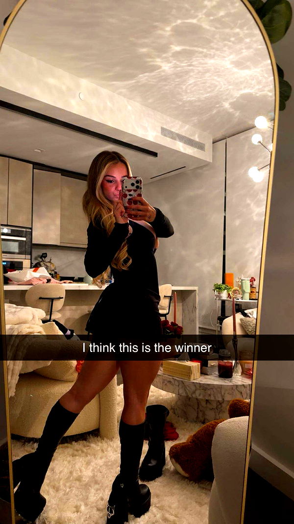 kaitlyn_krems image ~ Altpins