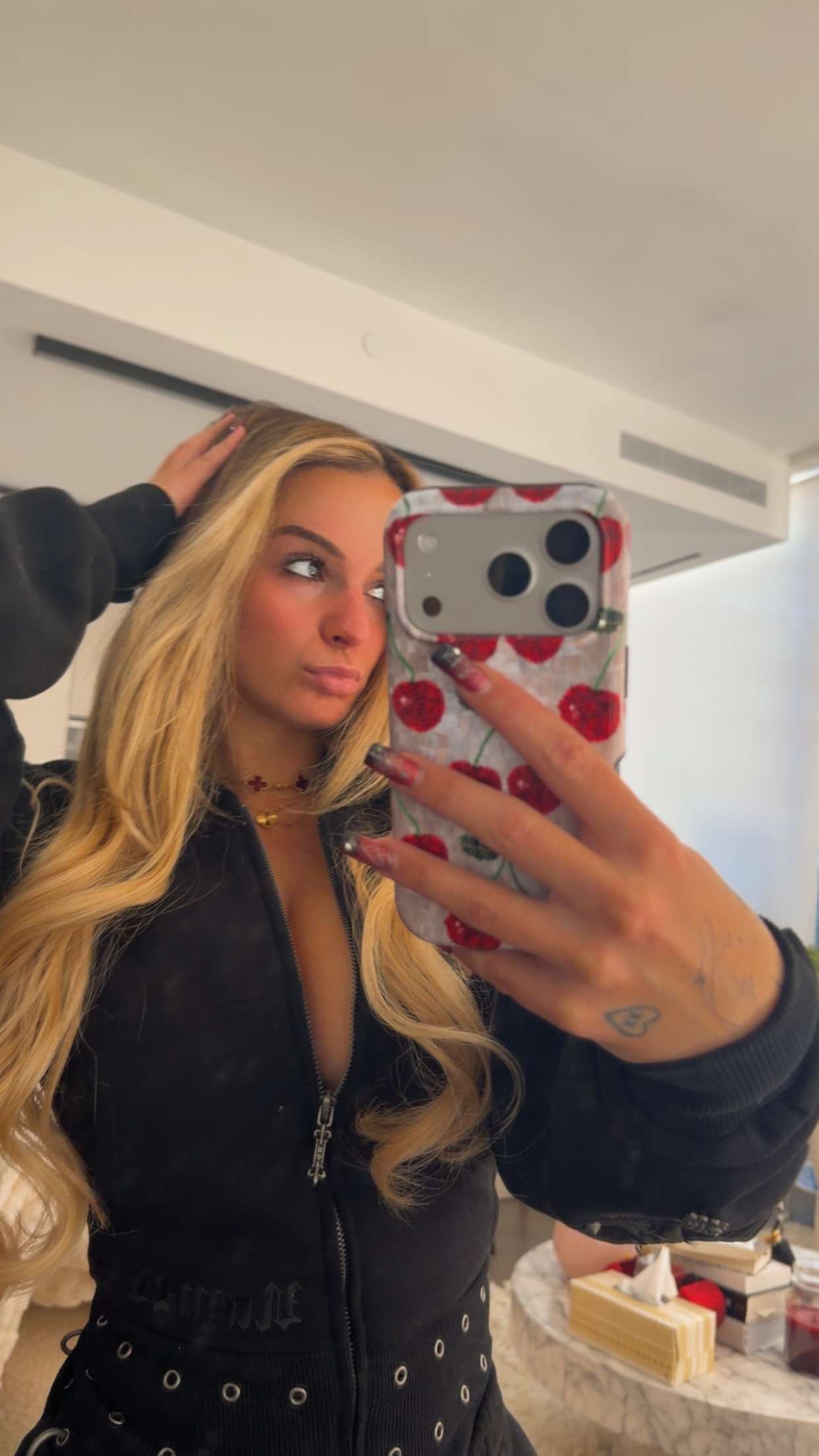 kaitlyn_krems snapchat image archive image