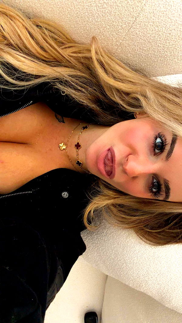 kaitlyn_krems image ~ Altpins