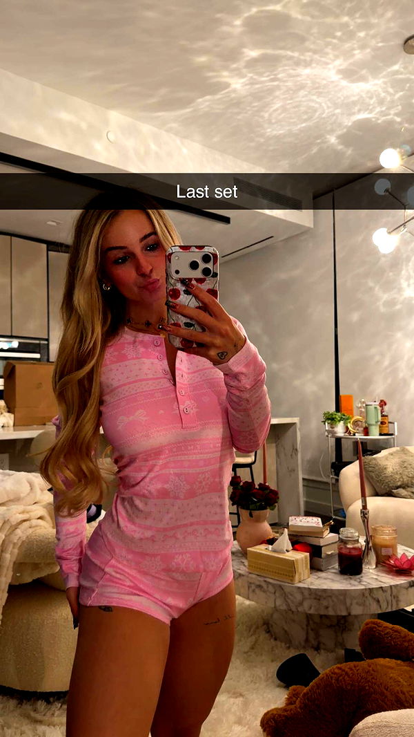 kaitlyn_krems image ~ Altpins