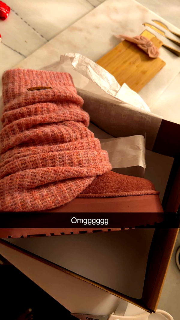 kaitlyn_krems image ~ Altpins