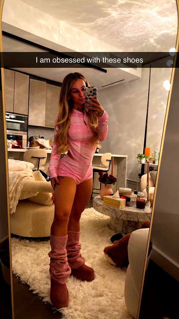 kaitlyn_krems image ~ Altpins