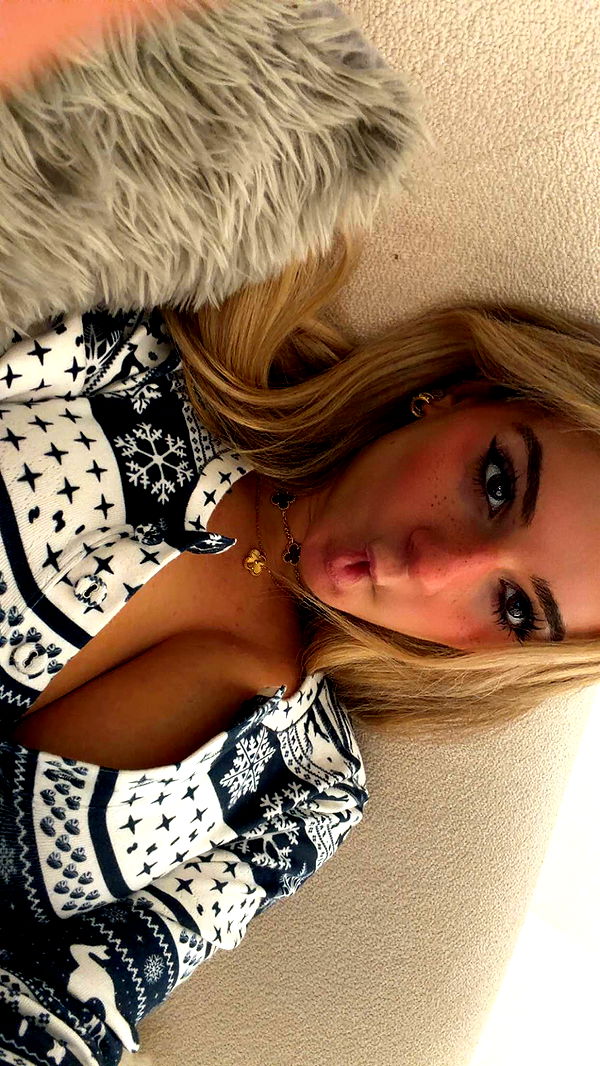 kaitlyn_krems image ~ Altpins