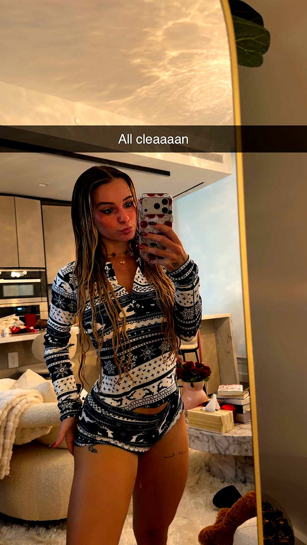 kaitlyn_krems image ~ Altpins