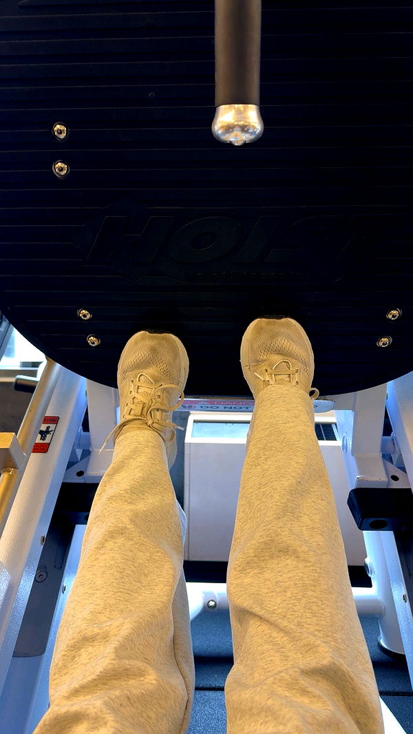 kaitlyn_krems image ~ Altpins