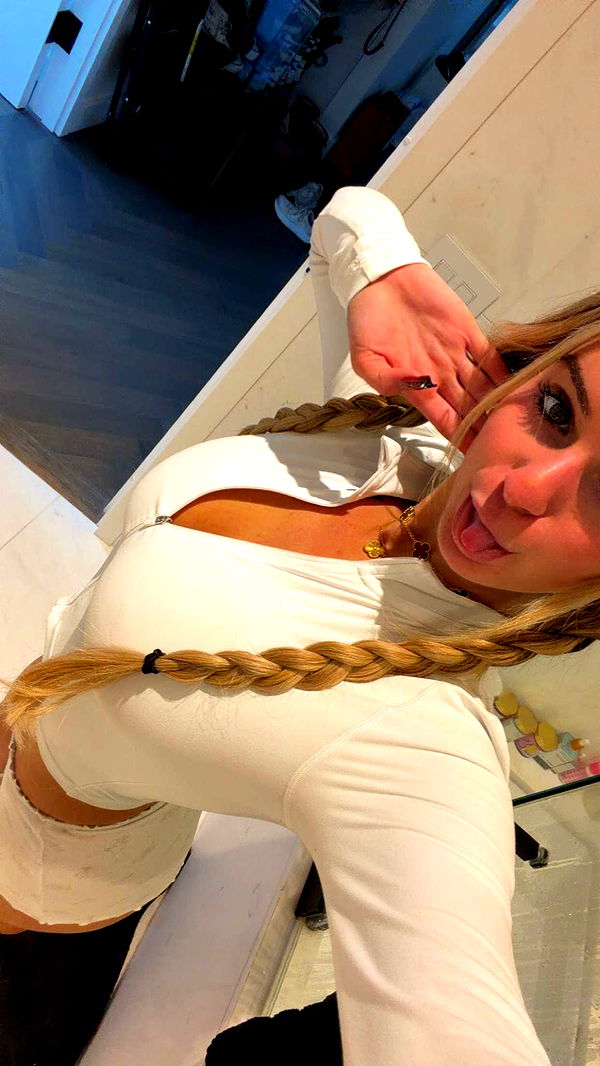 kaitlyn_krems image ~ Altpins