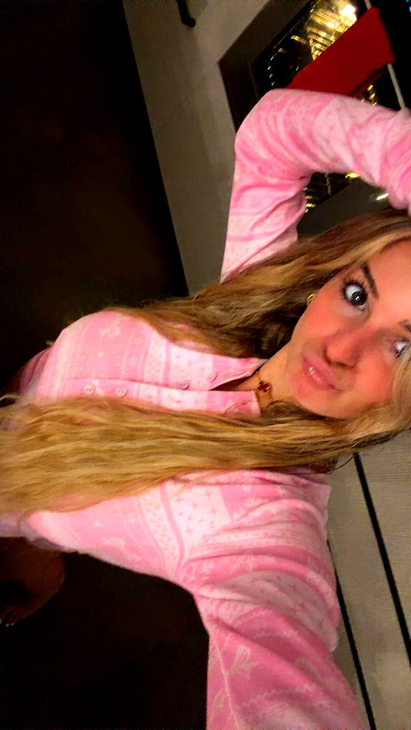 kaitlyn_krems image ~ Altpins