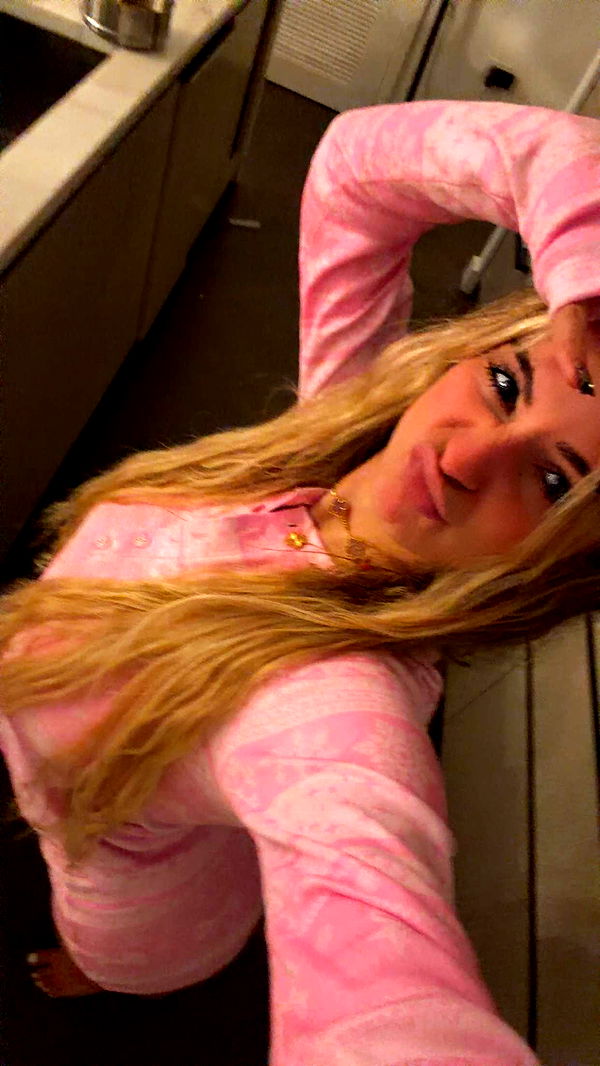 kaitlyn_krems image ~ Altpins