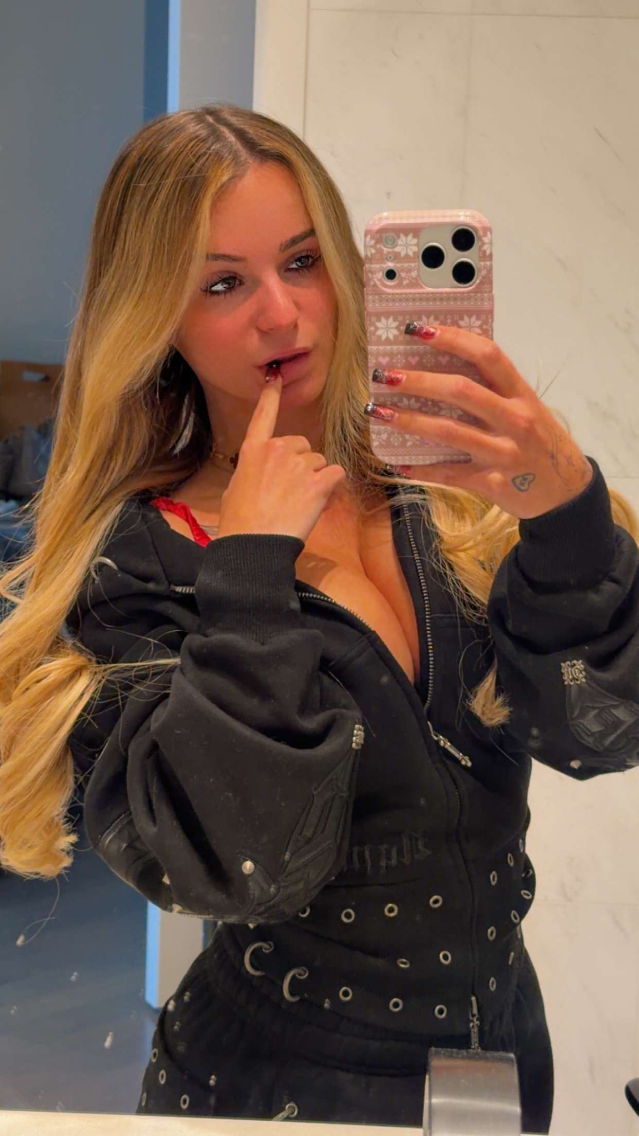 kaitlyn_krems snapchat image archive image