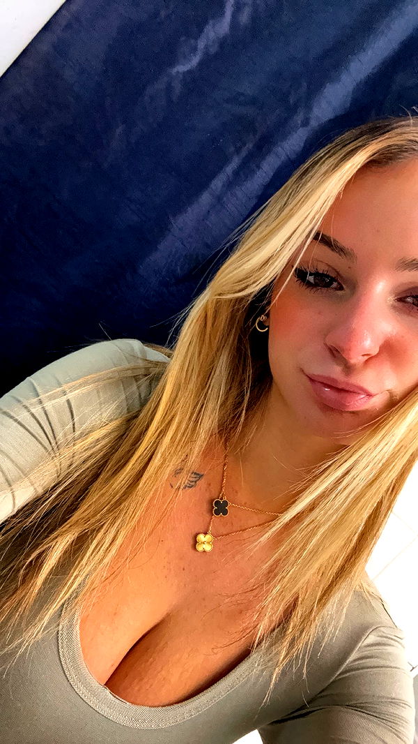 kaitlyn_krems image ~ Altpins