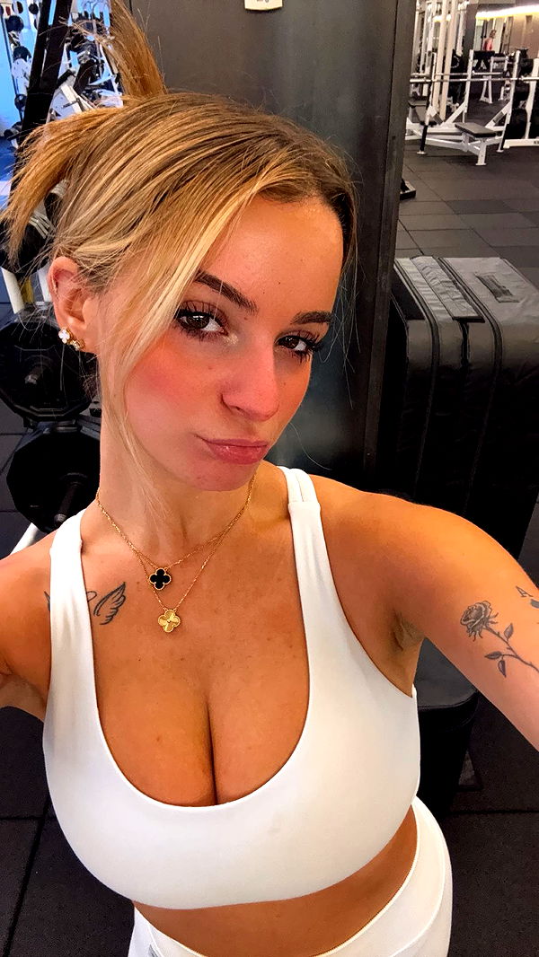 kaitlyn_krems image ~ Altpins