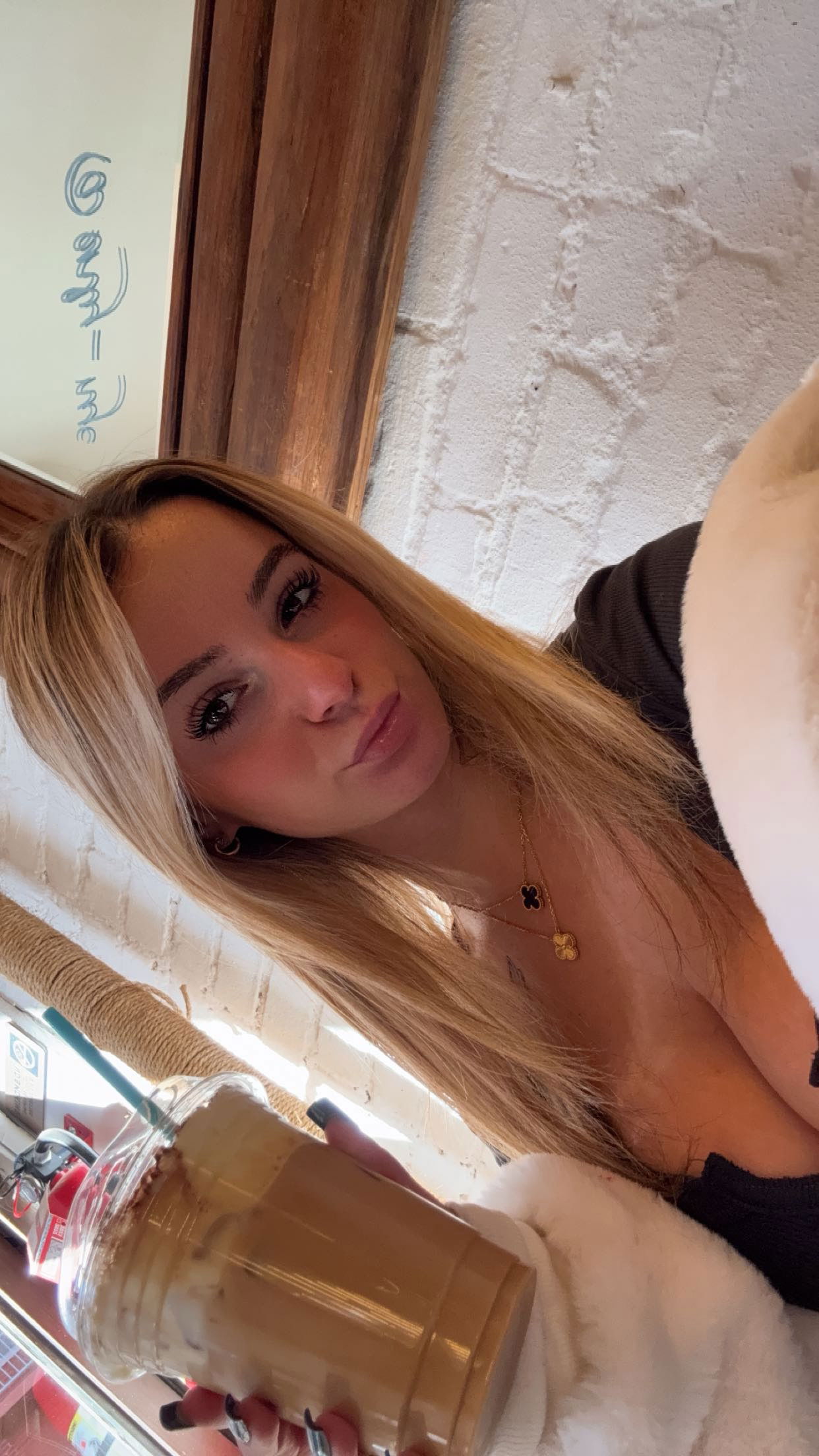 kaitlyn_krems snapchat image archive image