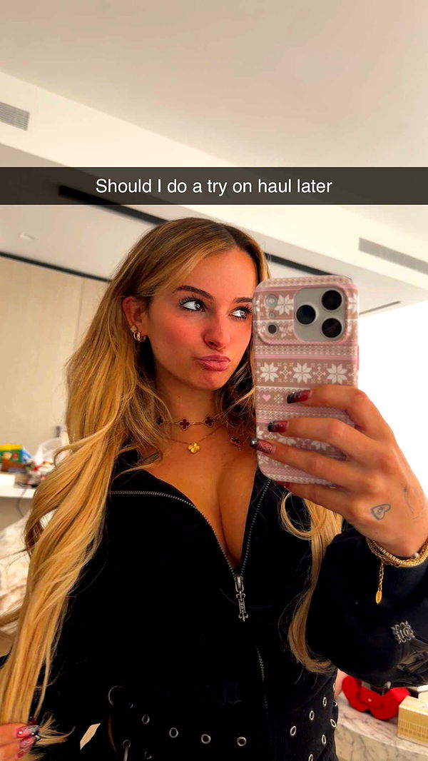 kaitlyn_krems image ~ Altpins