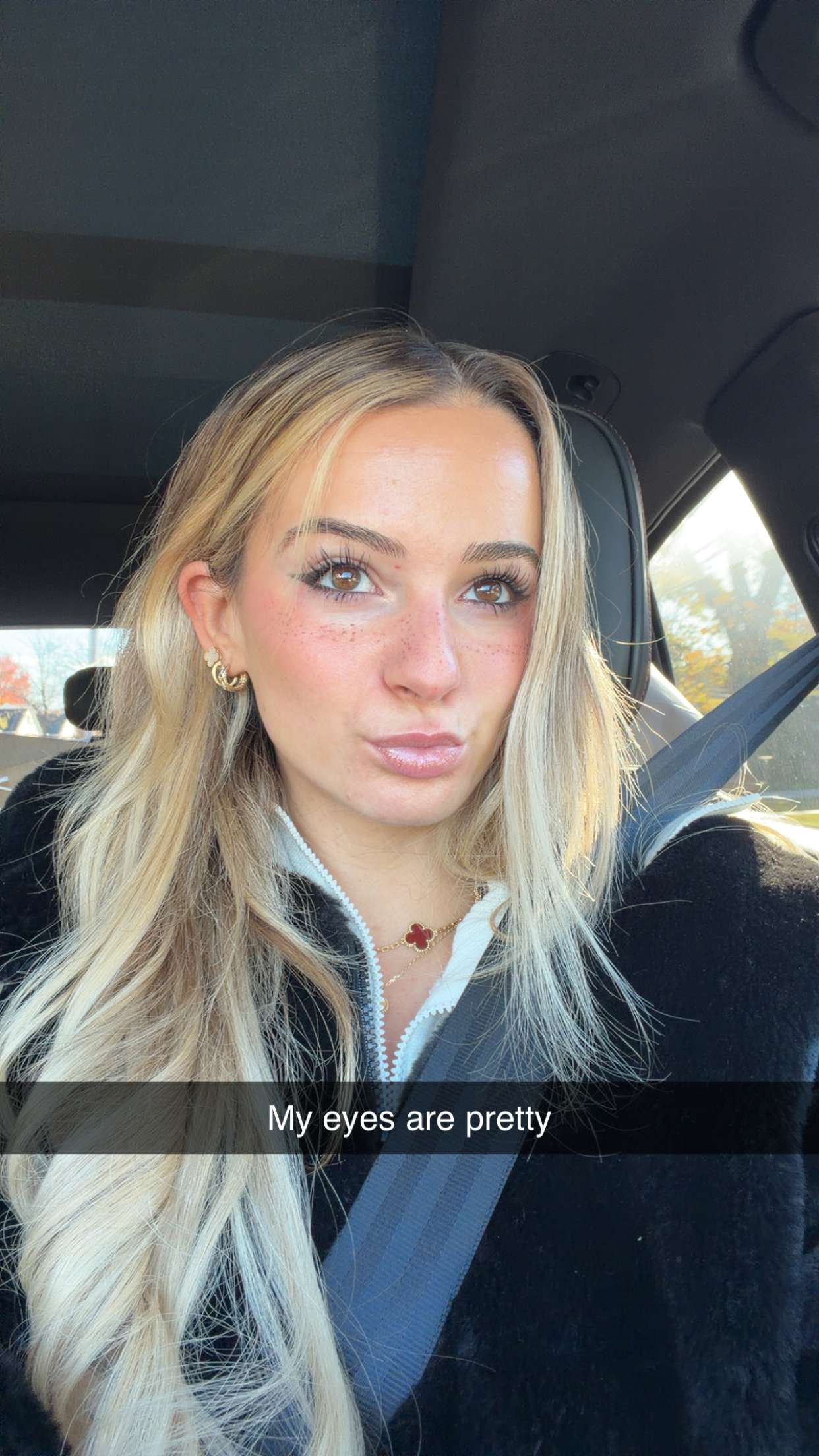 kaitlyn_krems snapchat image archive image