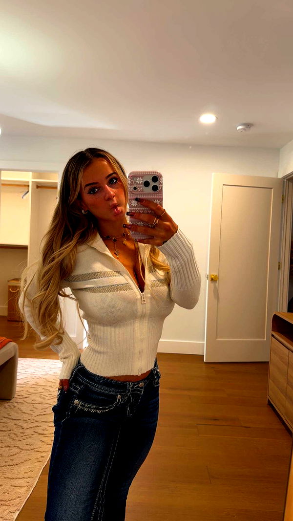 kaitlyn_krems image ~ Altpins