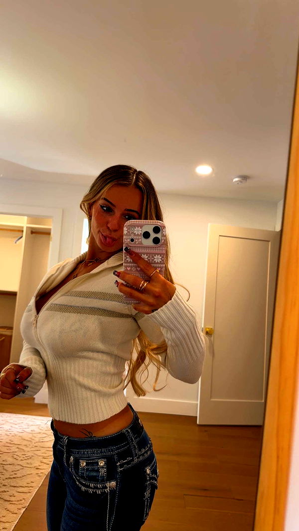 kaitlyn_krems image ~ Altpins