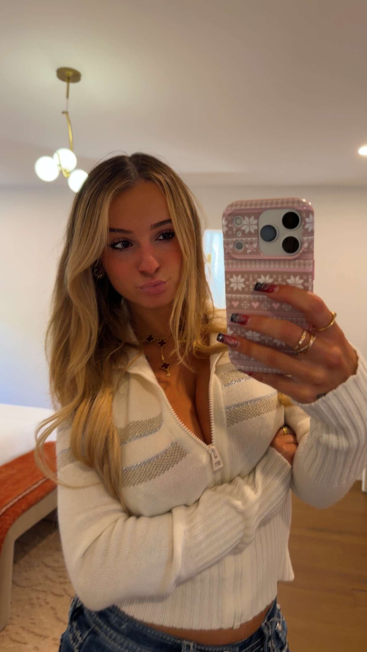 kaitlyn_krems snapchat image archive image