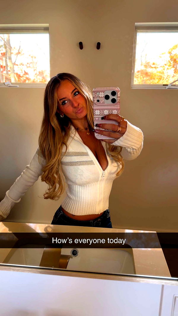 kaitlyn_krems image ~ Altpins