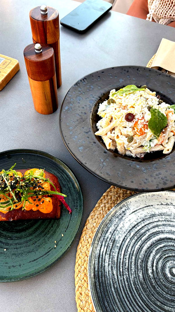 kaitlyn_krems image ~ Altpins