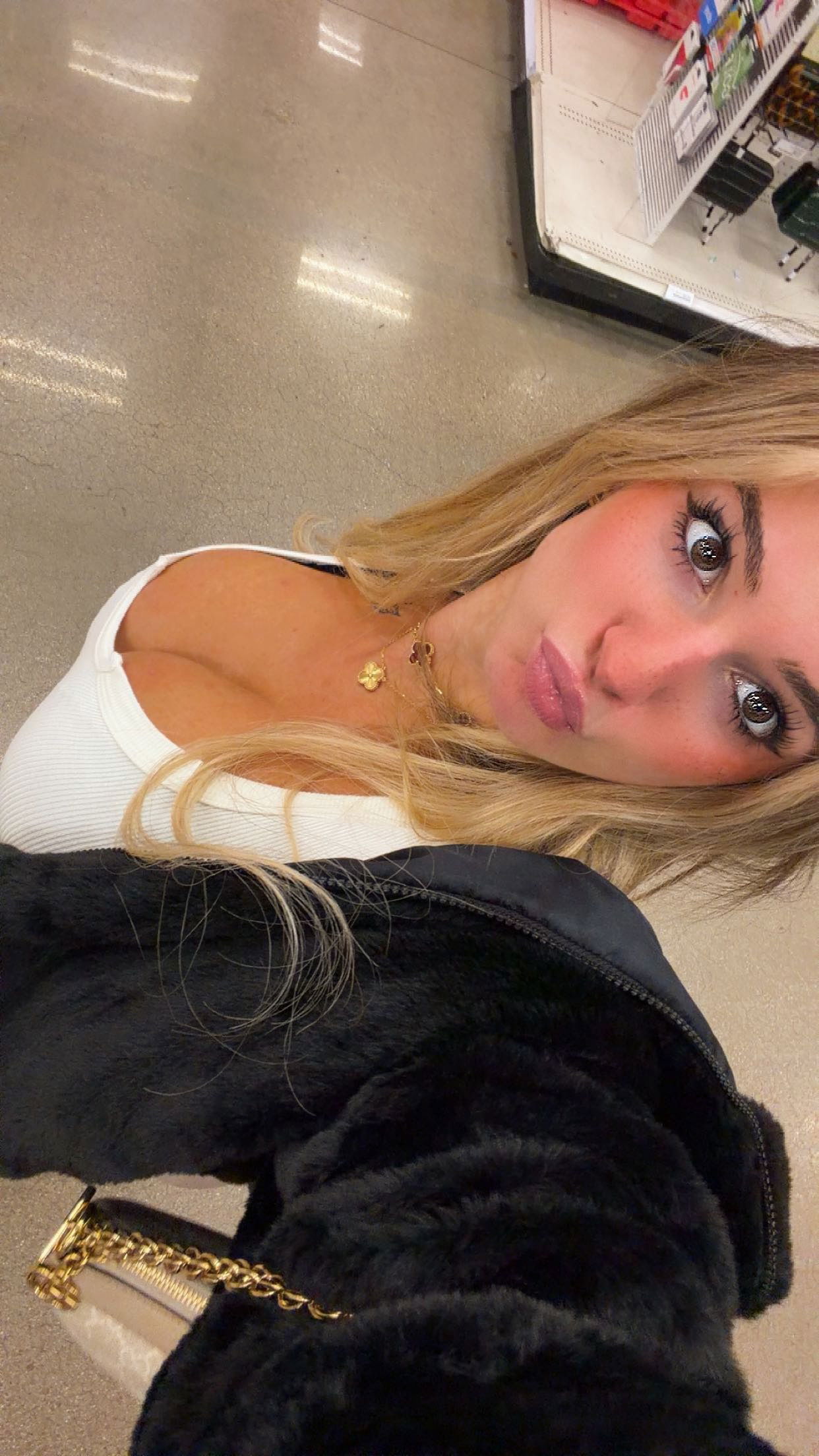 kaitlyn_krems snapchat image archive image